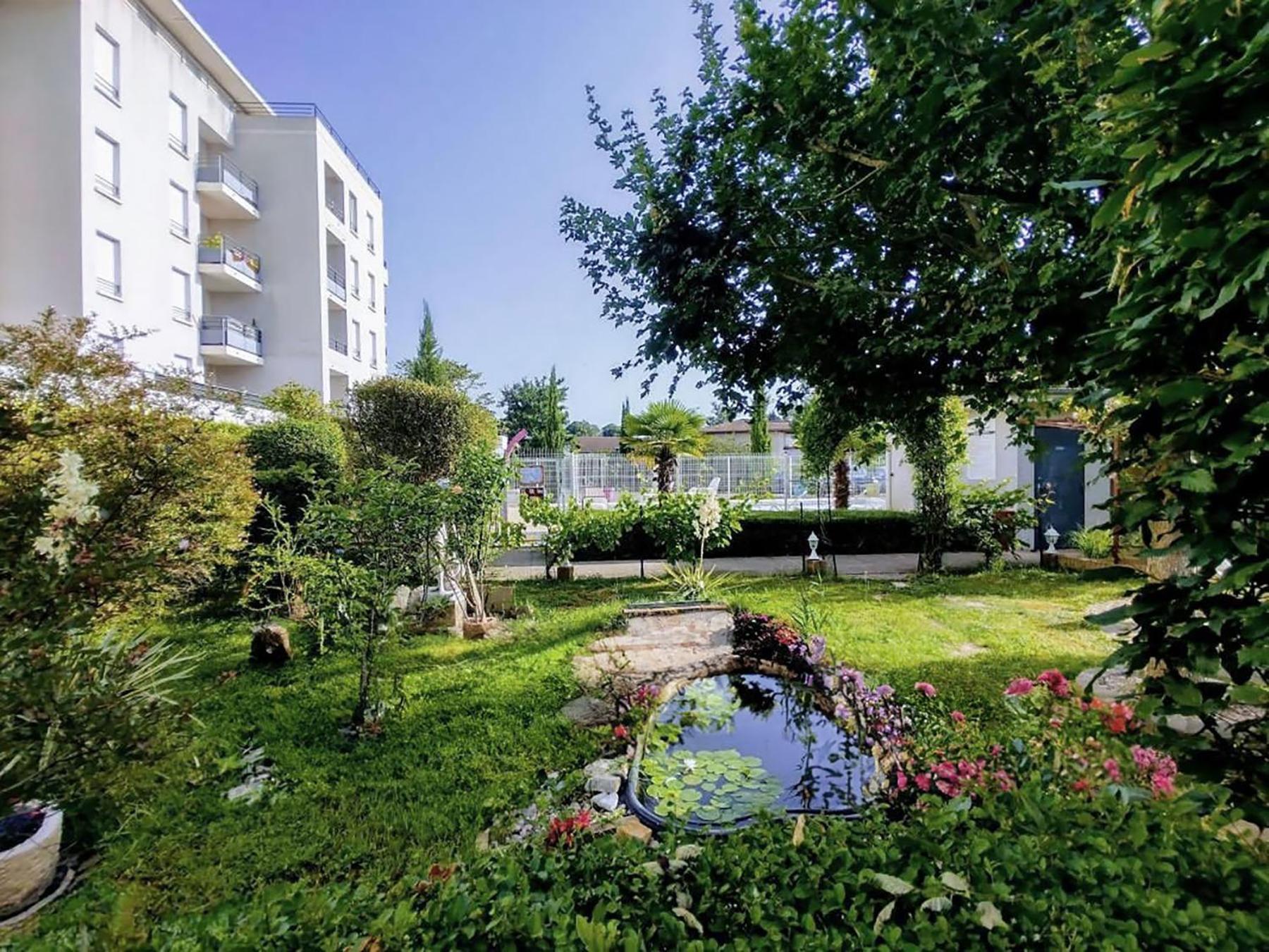 Modern 1 Bdr + Balcony + Free Parking + Ac + Pool Lejlighed L'Isle-d'Abeau Eksteriør billede
